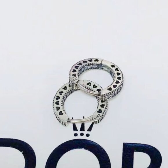 Pandora Pavé Heart Hoop Earrings - Picture 2 of 3